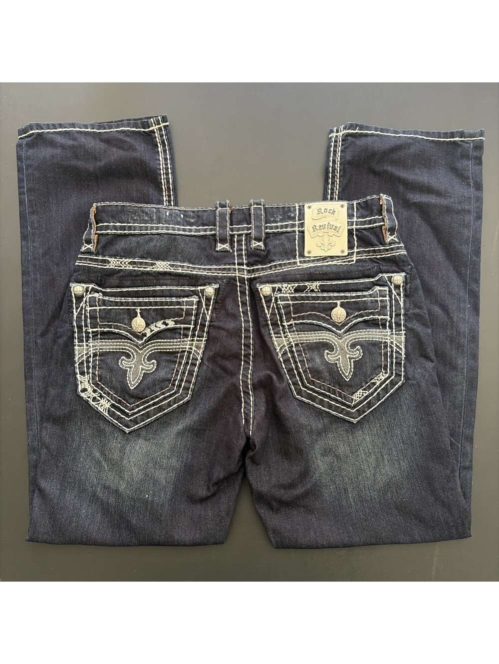 Rock Revival Men's Dark Blue Vintage Denim Jeans Embroidered Logo Size 36 Pocket